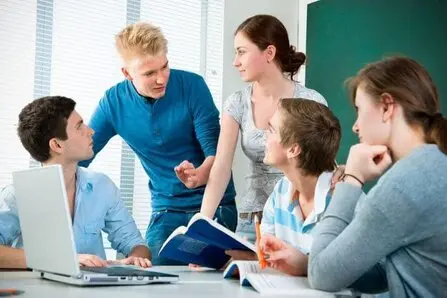 studenti in mini classe